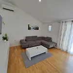 Daire Luxury On Floor *
