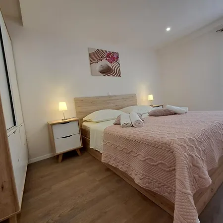 아파트 Luxury On Floor