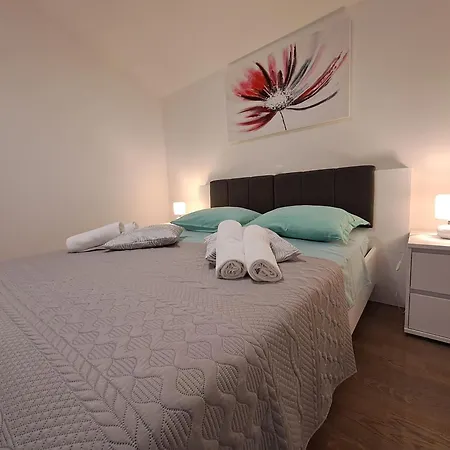 Luxury On Floor Podstrana