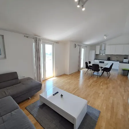 Spacious Floor With 3 Bdr & Balconies *